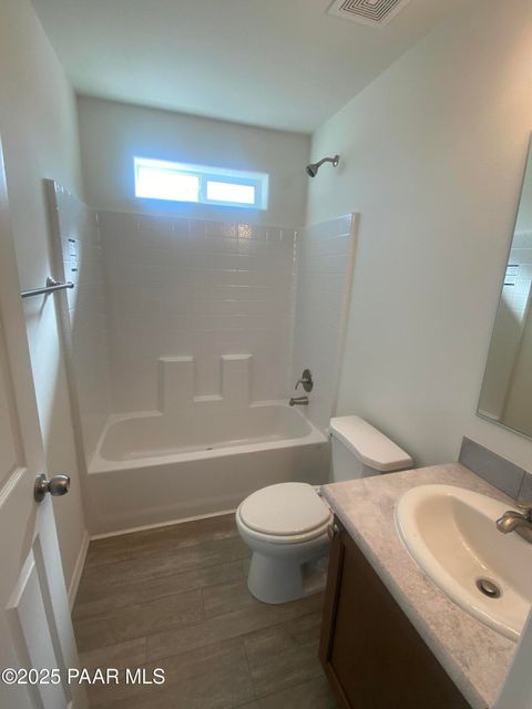 listing image 129