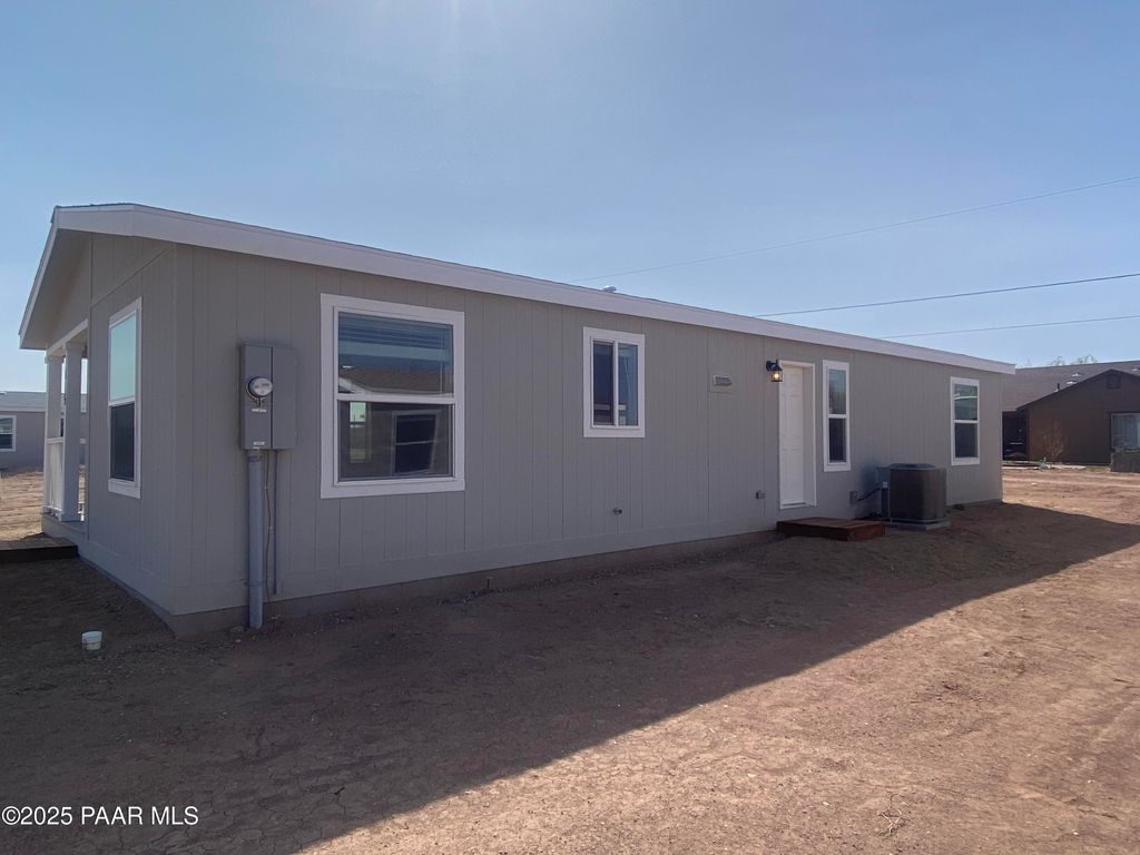 listing image 103