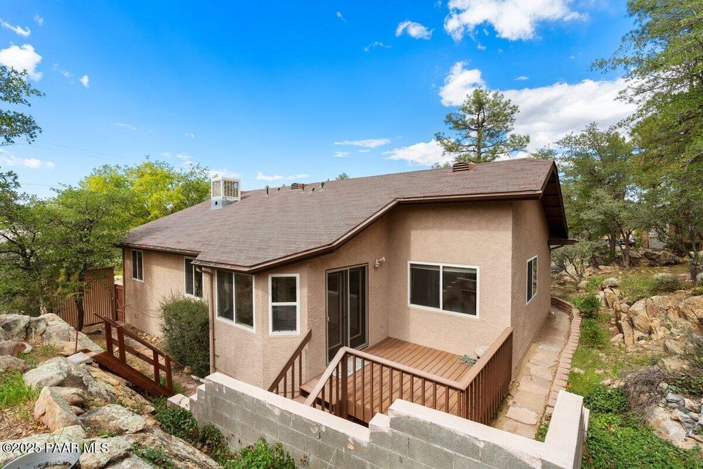 Photo of 1199 Luane Circle, Prescott, AZ 86305 (MLS # 1077084)