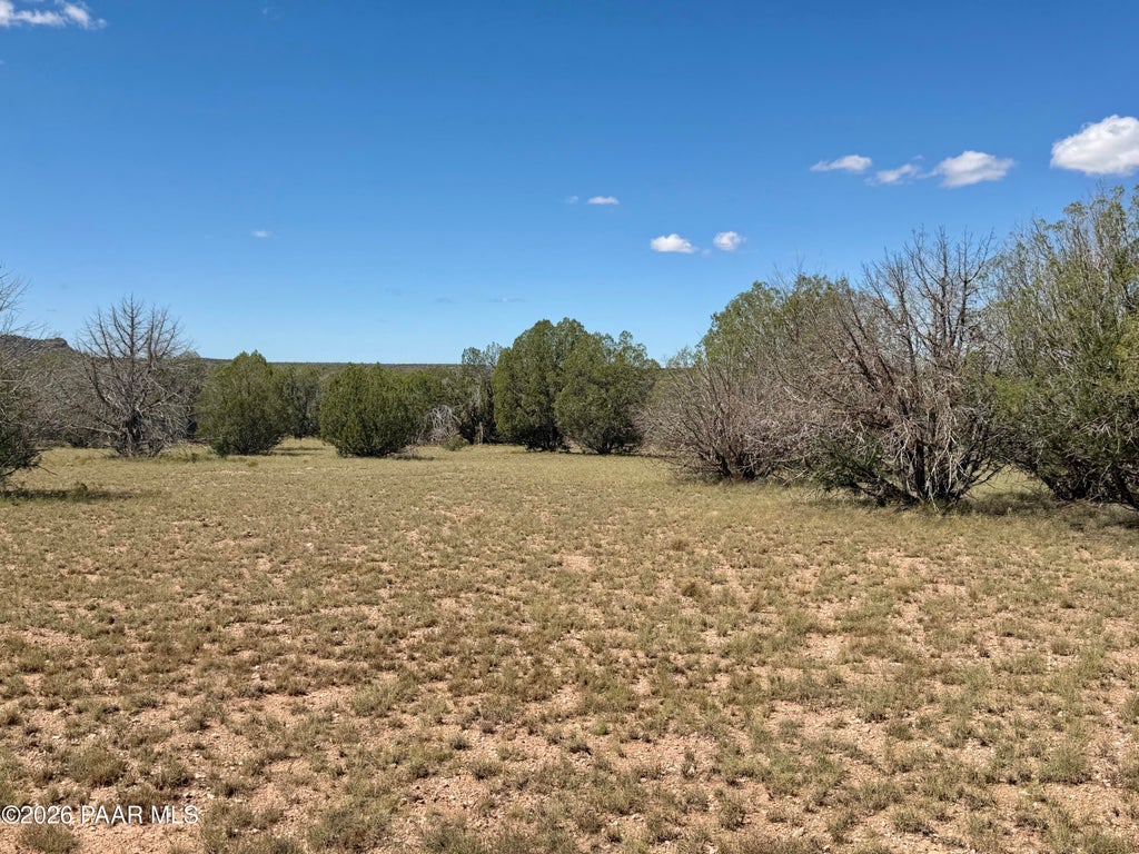 Photo of 79 W Arrowhead Trail, Ash Fork, AZ 86320 (MLS # 1085853)