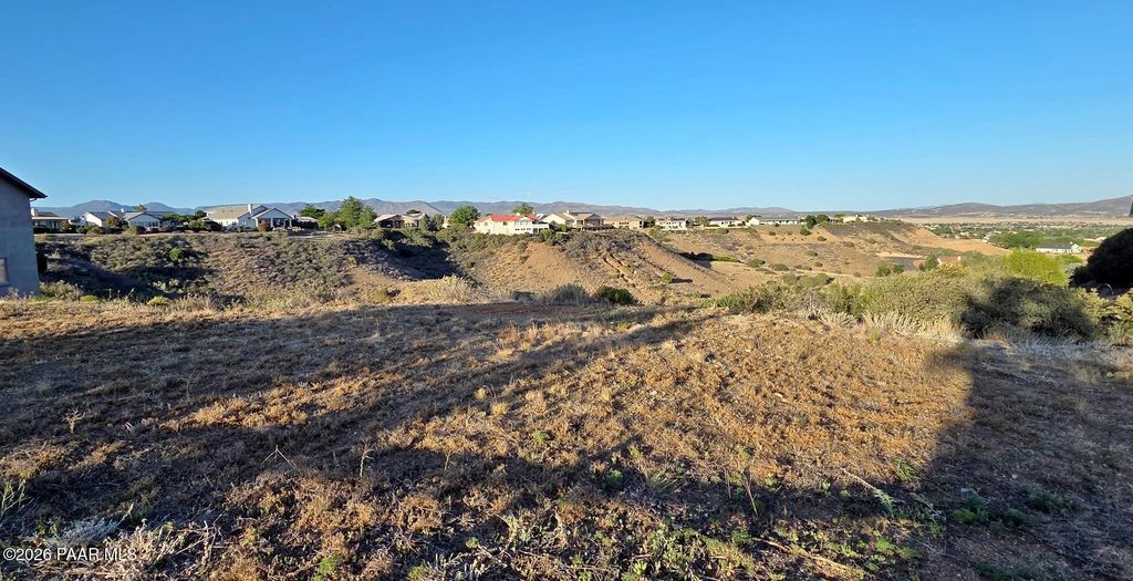 Photo of 1401 N Fiesta Lane, Dewey-Humboldt, AZ 86327 (MLS # 1082312)
