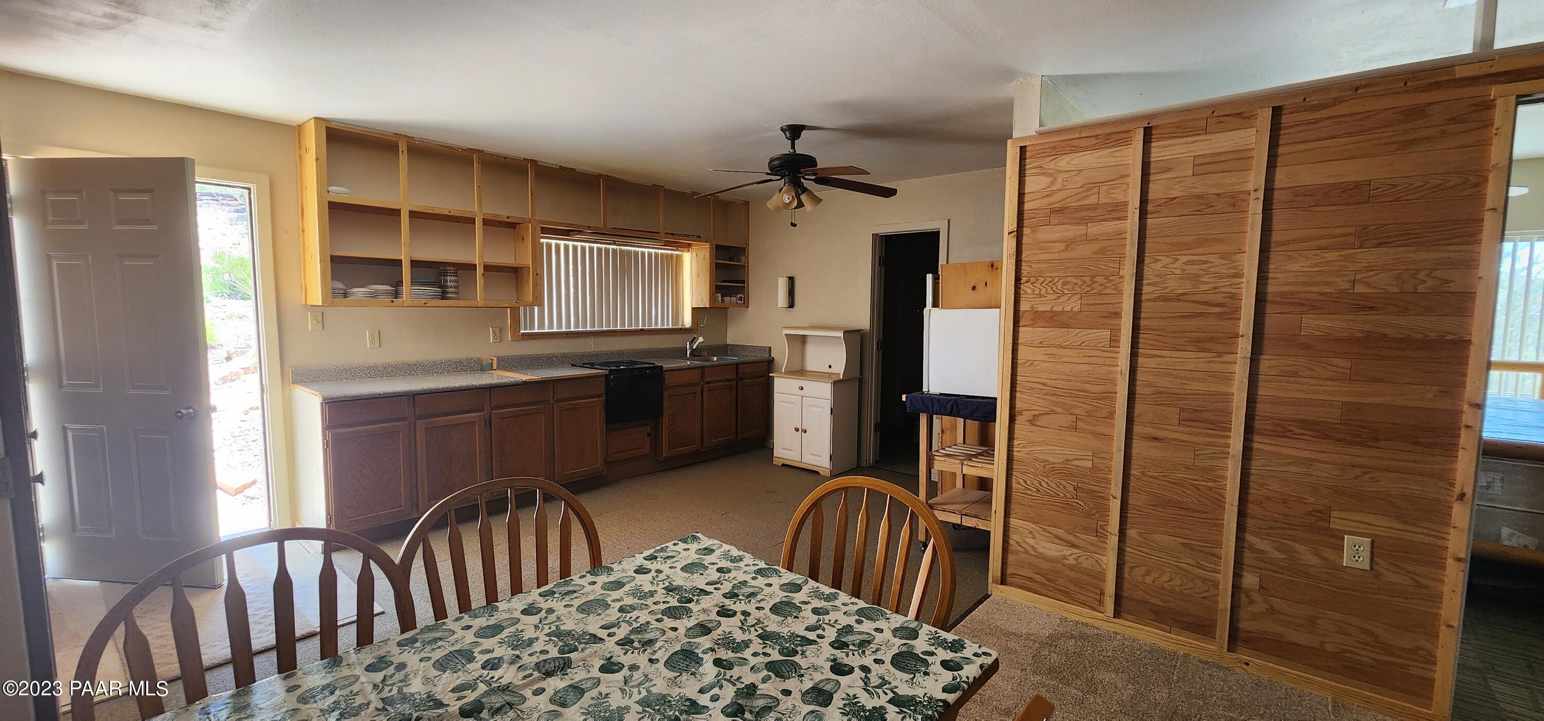 200 Cathedral Valley