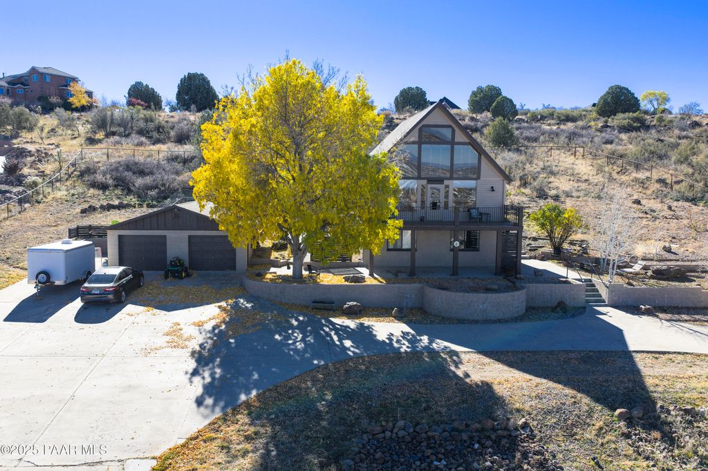 Photo of 715 N Lakeview Drive, Prescott, AZ 86301 (MLS # 1078224)