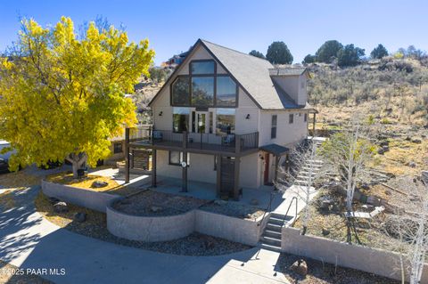 Photo of 715 N Lakeview Drive, Prescott, AZ 86301 (MLS # 1078224)