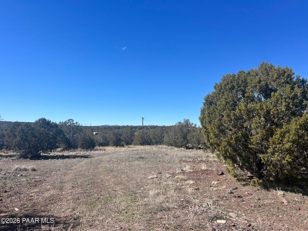 Photo of 3480 John Charles Drive, Williams, AZ 86046 (MLS # 1080138)