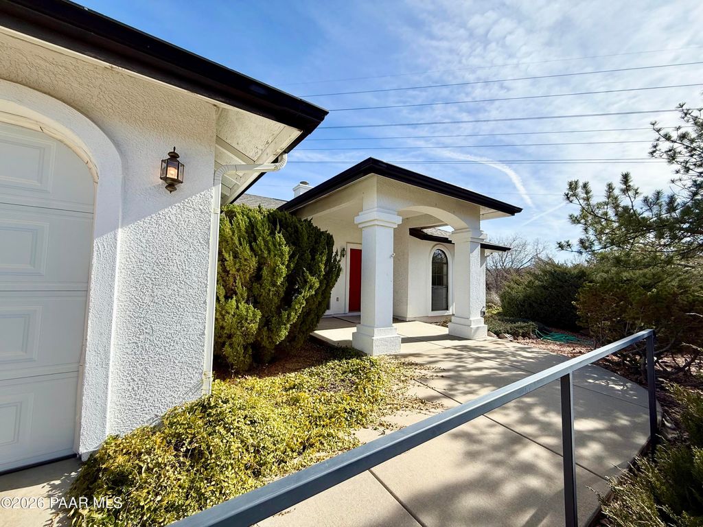 Photo of 352 Prescott Drive, Prescott, AZ 86301 (MLS # 1079772)