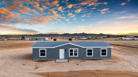 2200 W Monte Vista Paulden AZ 86334