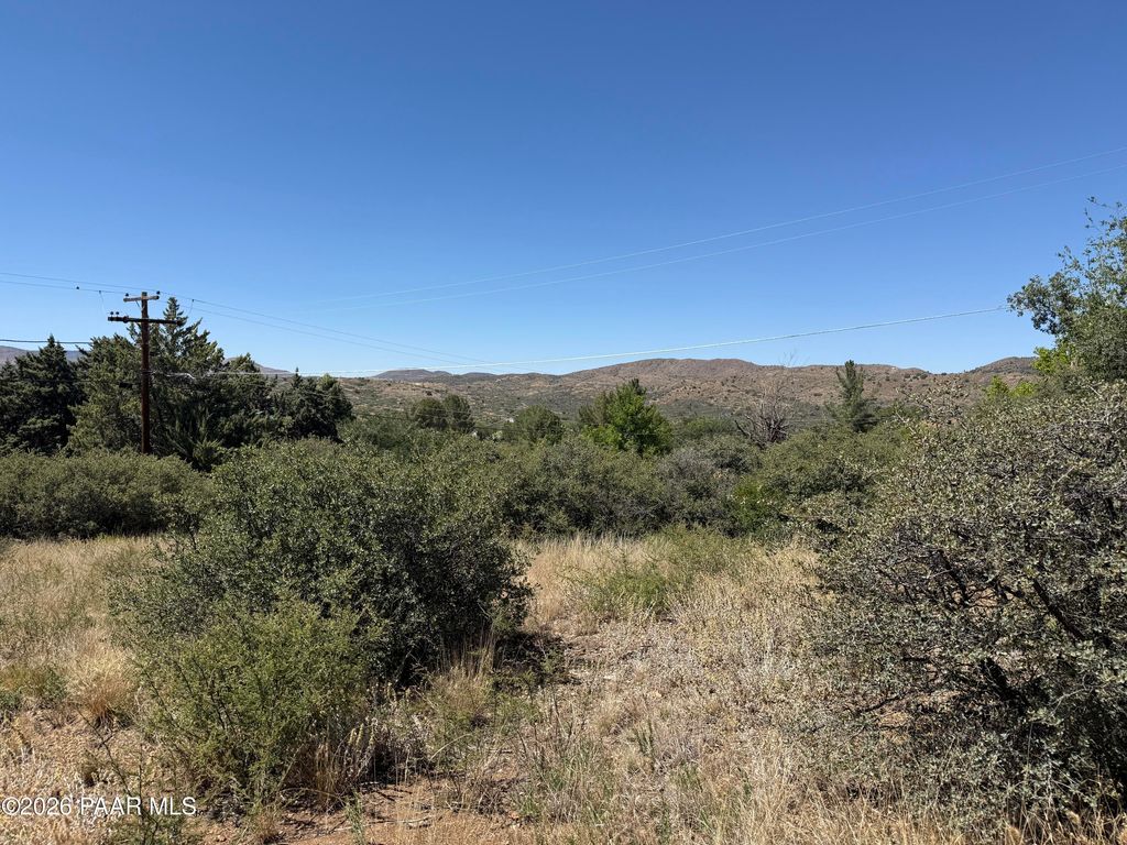 Photo of 13252 E Kofa Road, Mayer, AZ 86333 (MLS # 1082502)