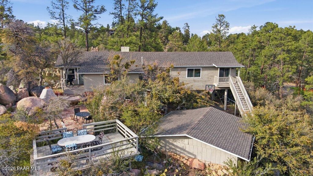 Photo of 864 W Pine Knoll Drive, Prescott, AZ 86303 (MLS # 1081196)