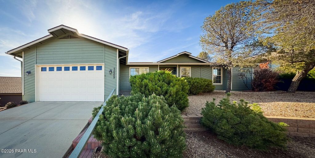 Photo of 5009 Alamitos Court, Prescott, AZ 86301 (MLS # 1081329)