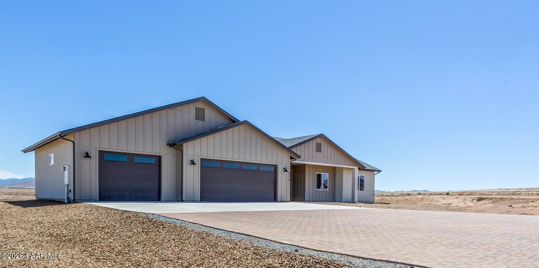 6119 E Augie Lane