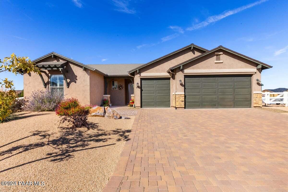 262 S Alanna Court