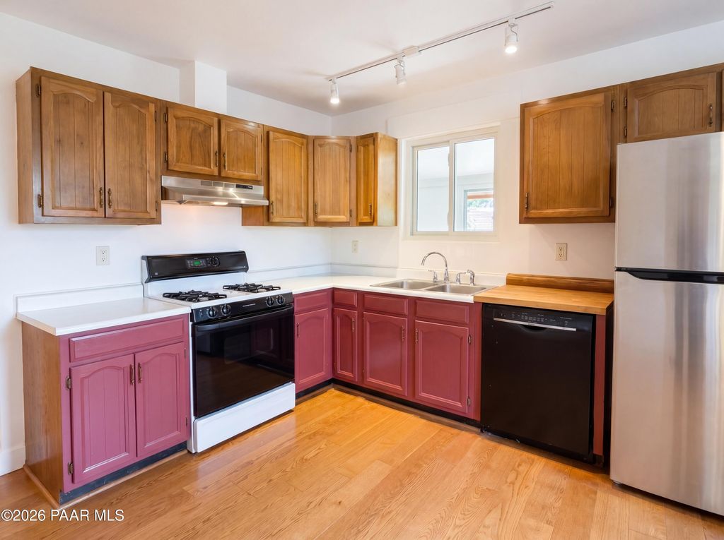 Photo of 4184 S Stagecoach Road, Prescott, AZ 86303 (MLS # 1082348)