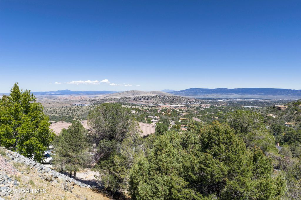 Photo of 585 Sandpiper Drive, Prescott, AZ 86303 (MLS # 1076767)