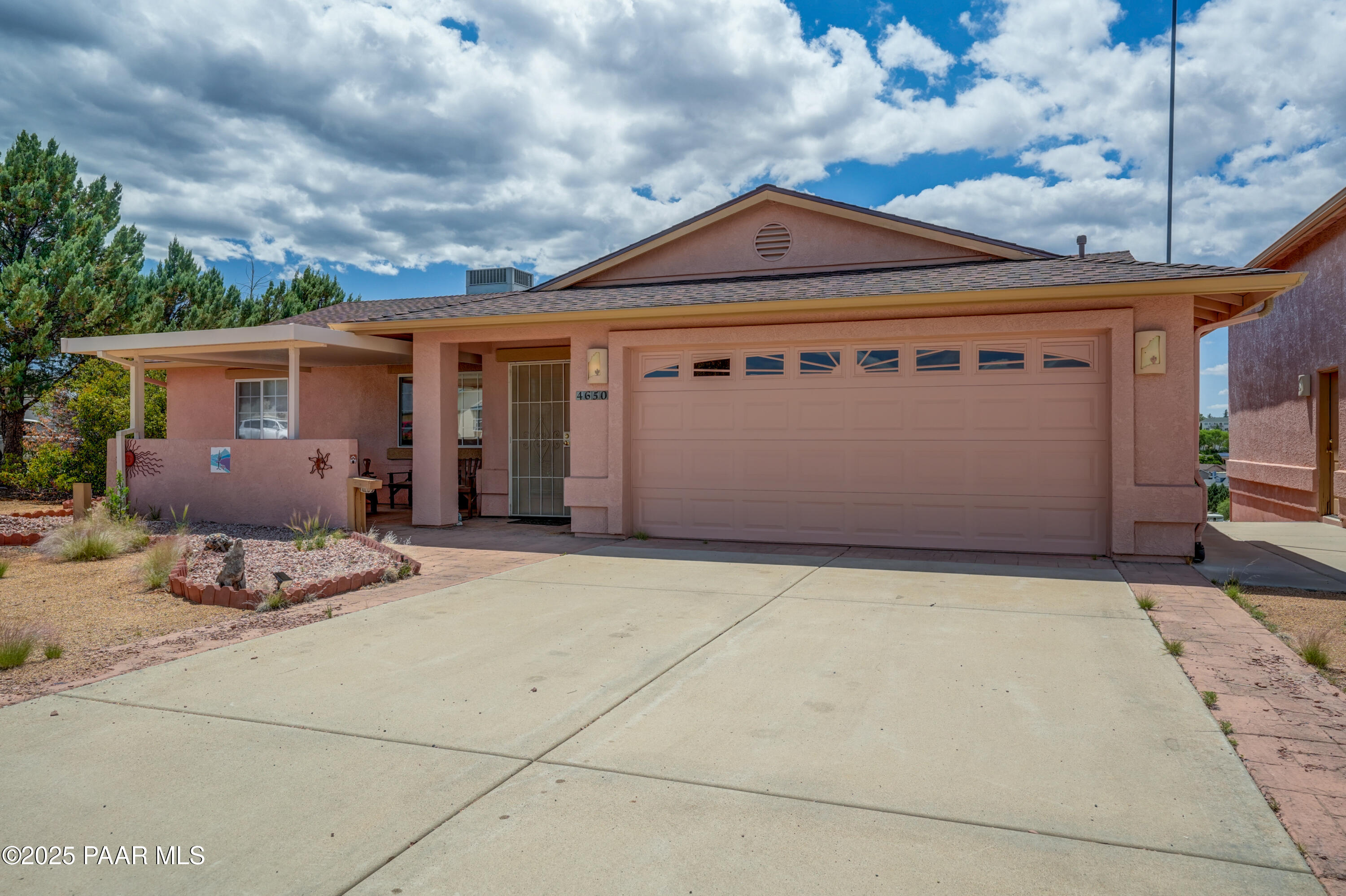 Prescott Valley, Arizona 86314, United States, 3 Bedrooms Bedrooms, ,2 BathroomsBathrooms,Residential,Pending,146285