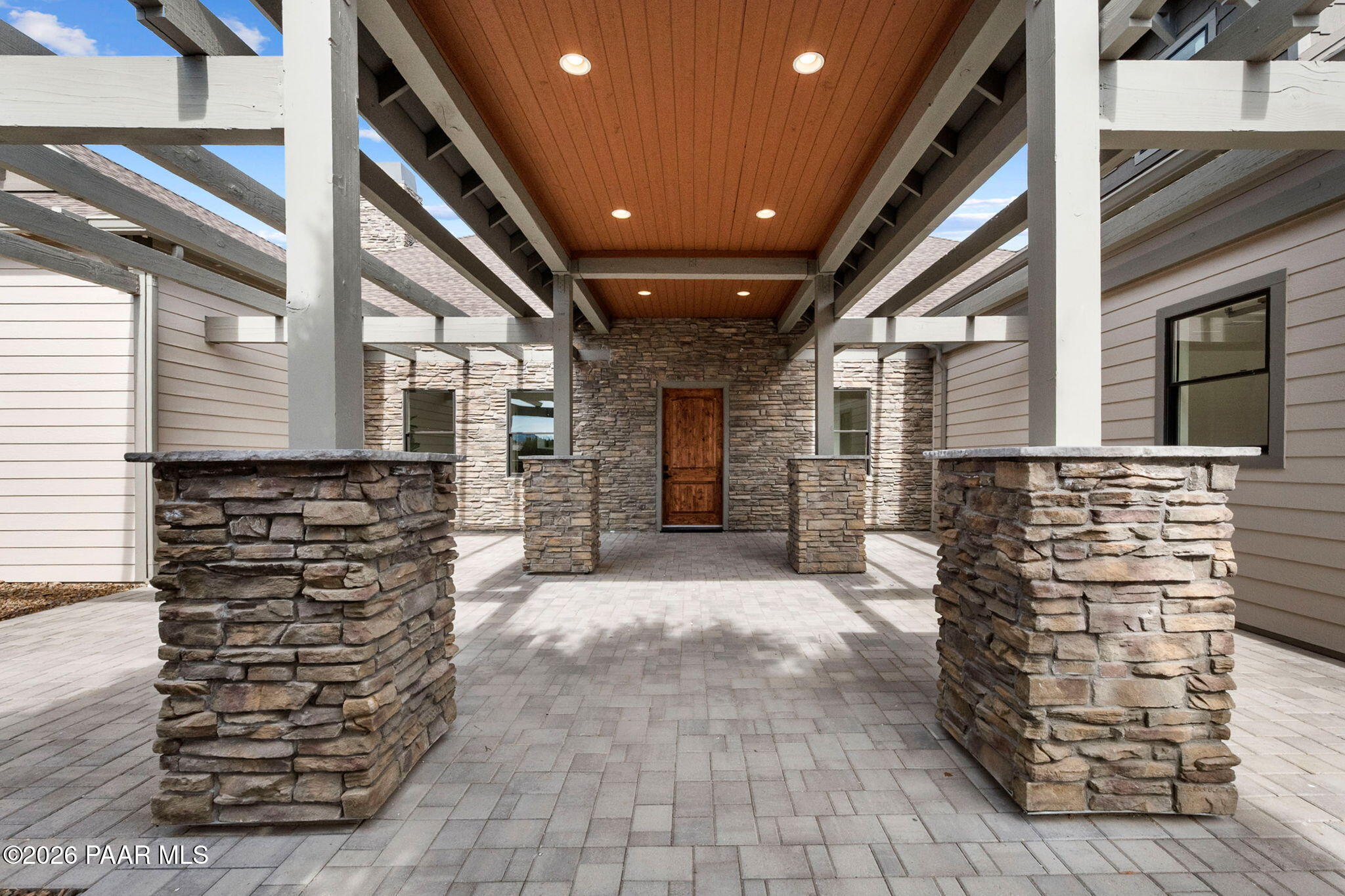 15090 N Meander Mountain Way