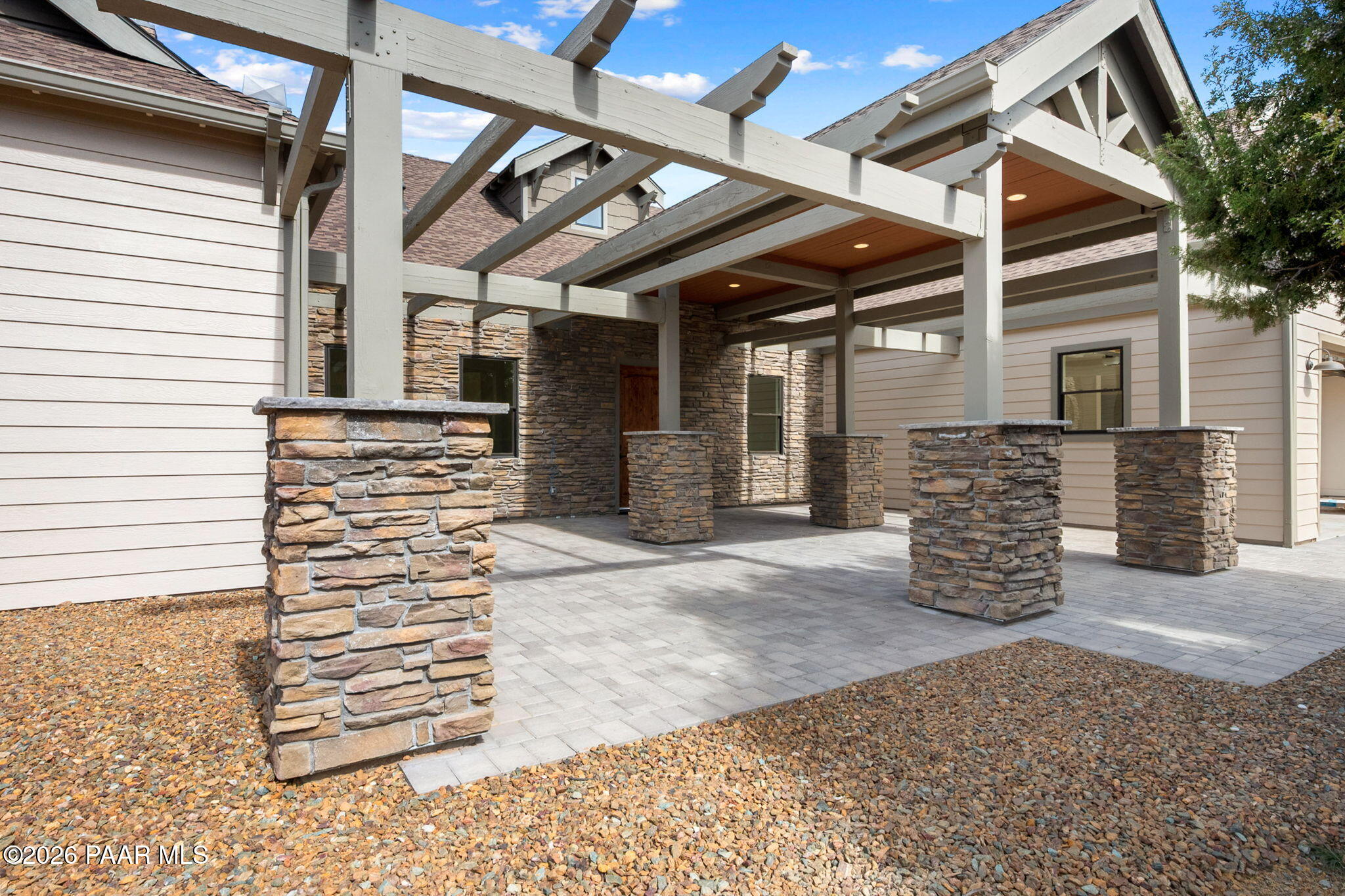 15090 N Meander Mountain Way