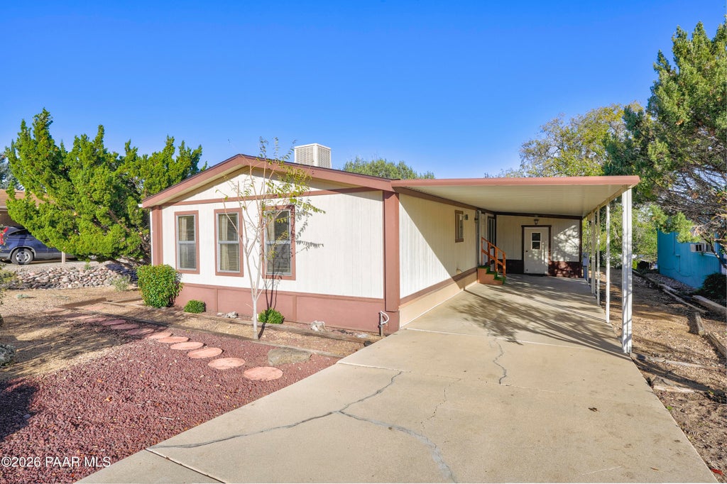 Photo of 3070 Emerson Drive, Prescott, AZ 86301 (MLS # 1086071)