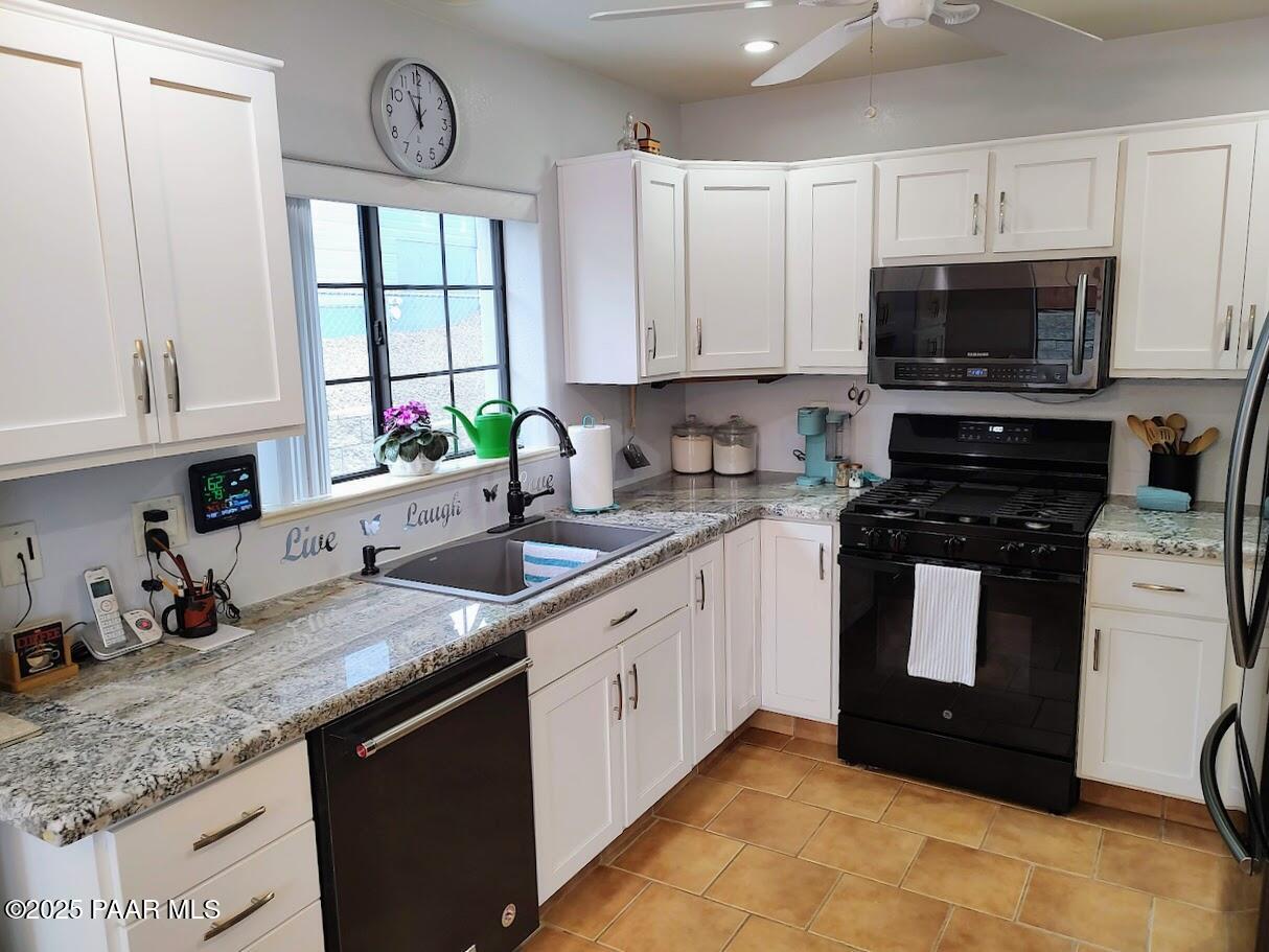 776 N Maverick Trail