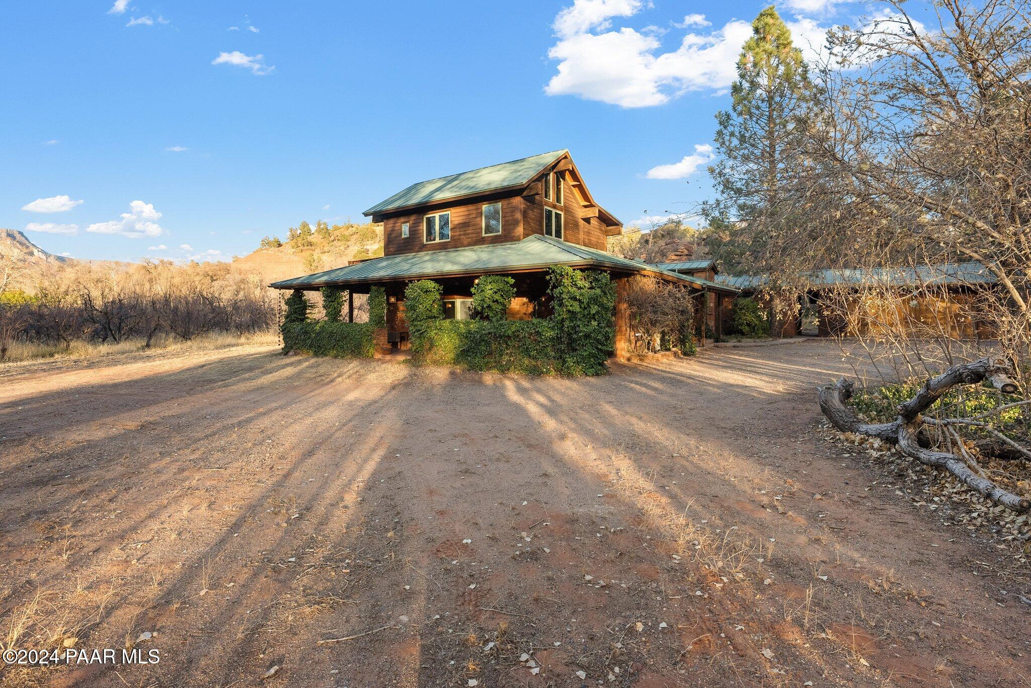 180 Copper Cliffs Lane