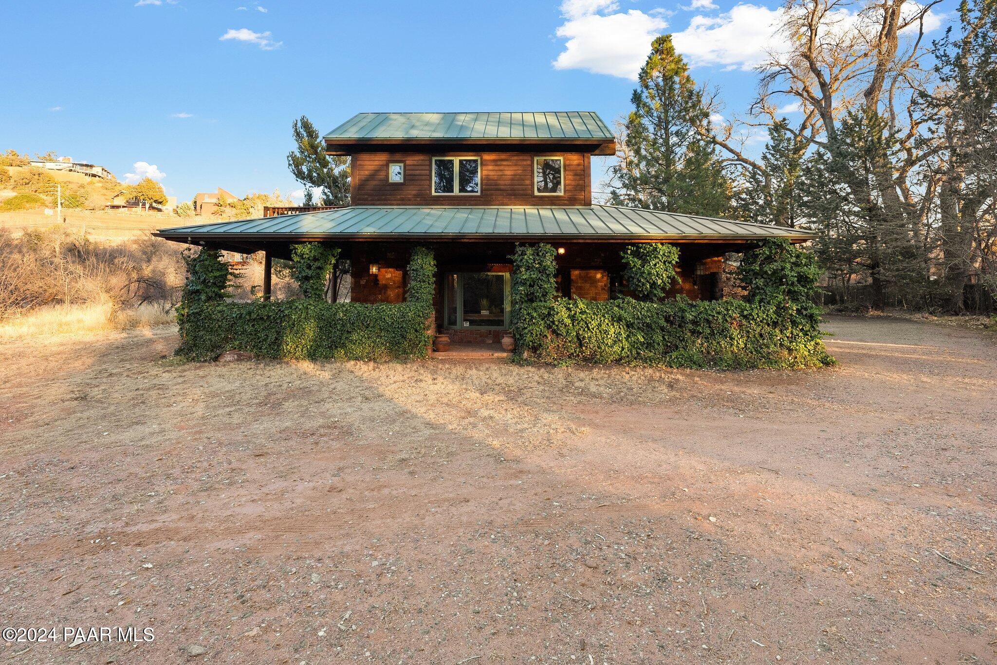 180 Copper Cliffs Lane