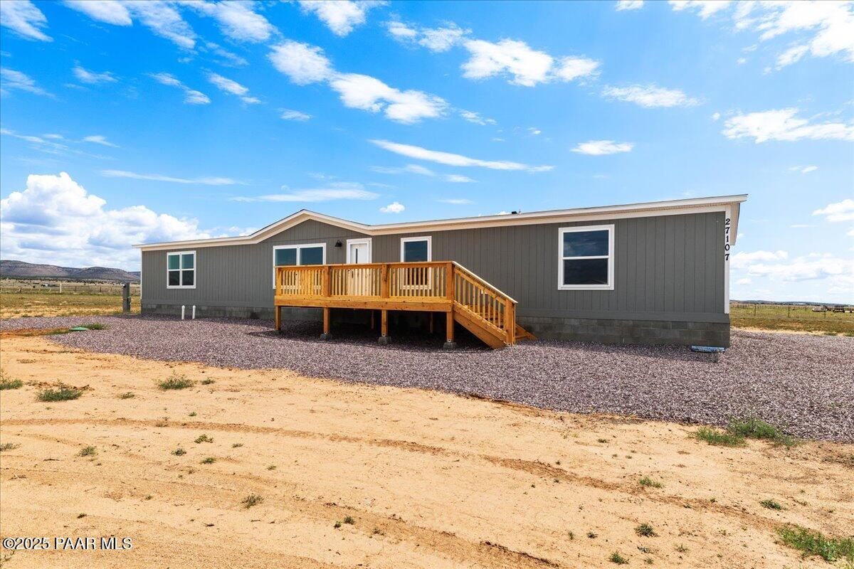 27107 N Bolt Drive