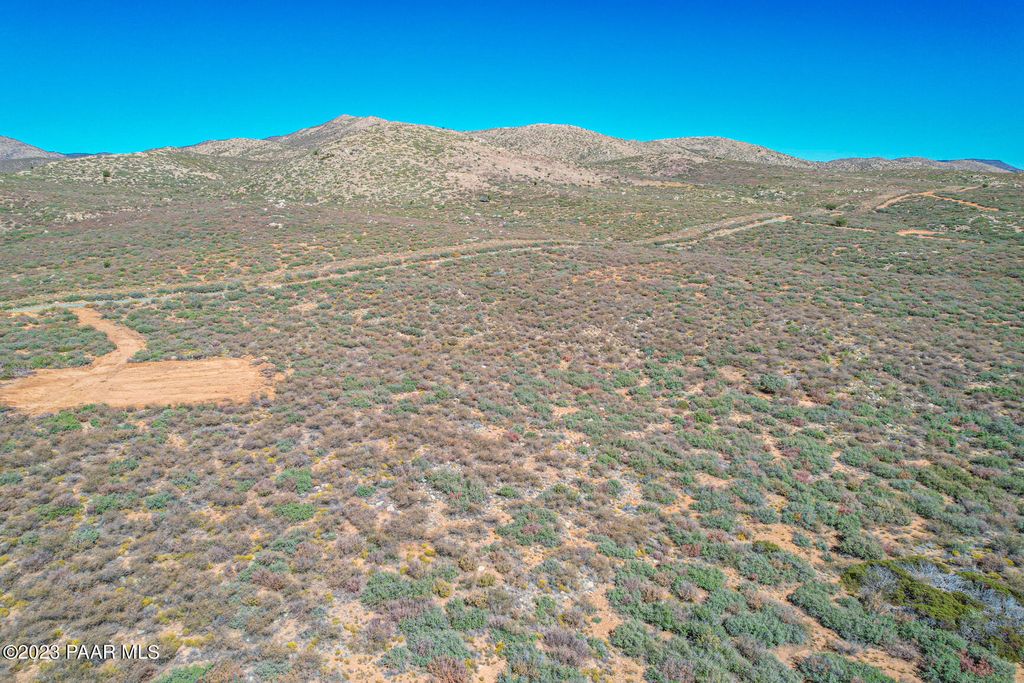 Photo of 3 E Big Buck Road, Dewey-Humboldt, AZ 86327 (MLS # 1080654)