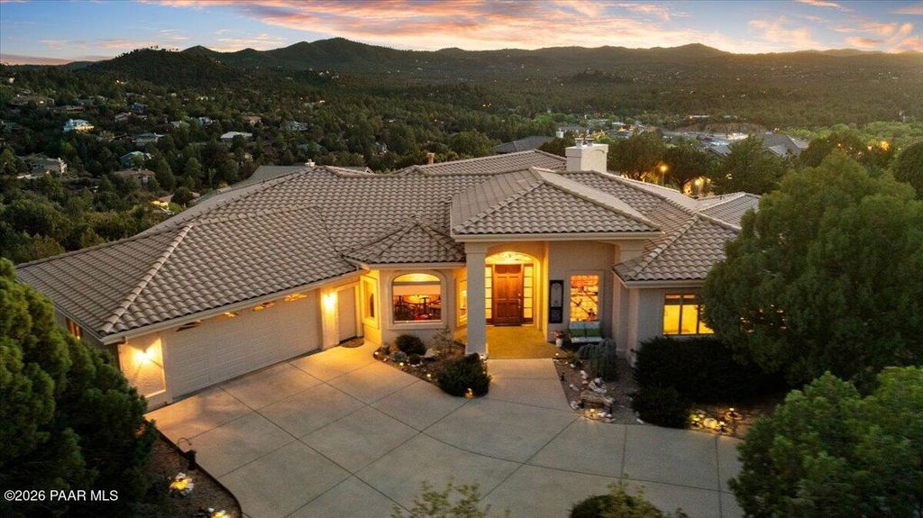 Photo of 193 Summit Pointe Drive, Prescott, AZ 86303 (MLS # 1081038)