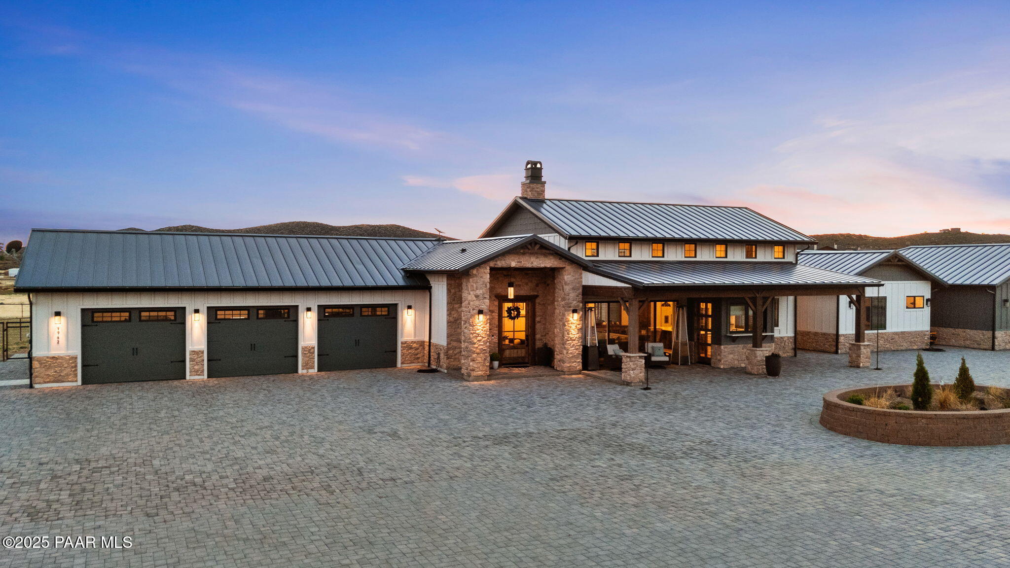 9962 N Rooster Ridge Road