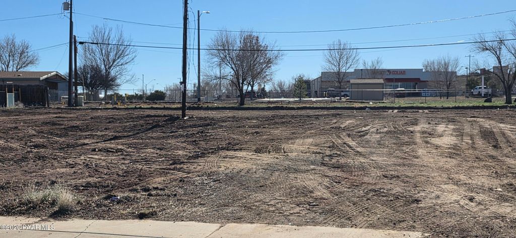 Photo of 127 Lewis Avenue, Ash Fork, AZ 86320 (MLS # 1080249)