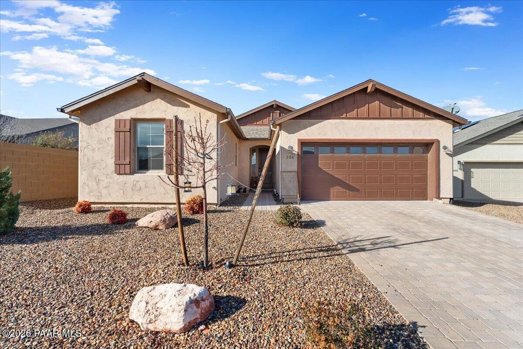Photo of 336 Laughing Hill Drive, Clarkdale, AZ 86324 (MLS # 1079386)