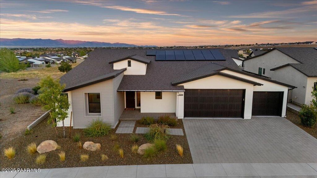 Photo of 5599 E Killen Loop, Prescott Valley, AZ 86314 (MLS # 1078601)