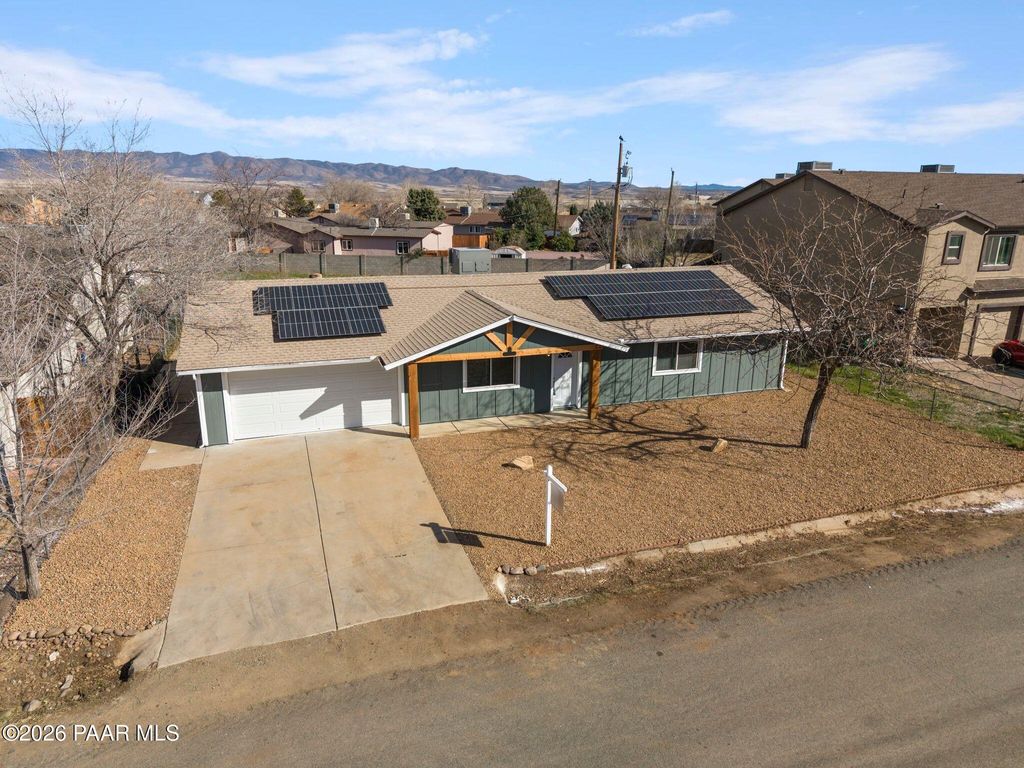 Photo of 3257 N Constance Drive, Prescott Valley, AZ 86314 (MLS # 1078929)