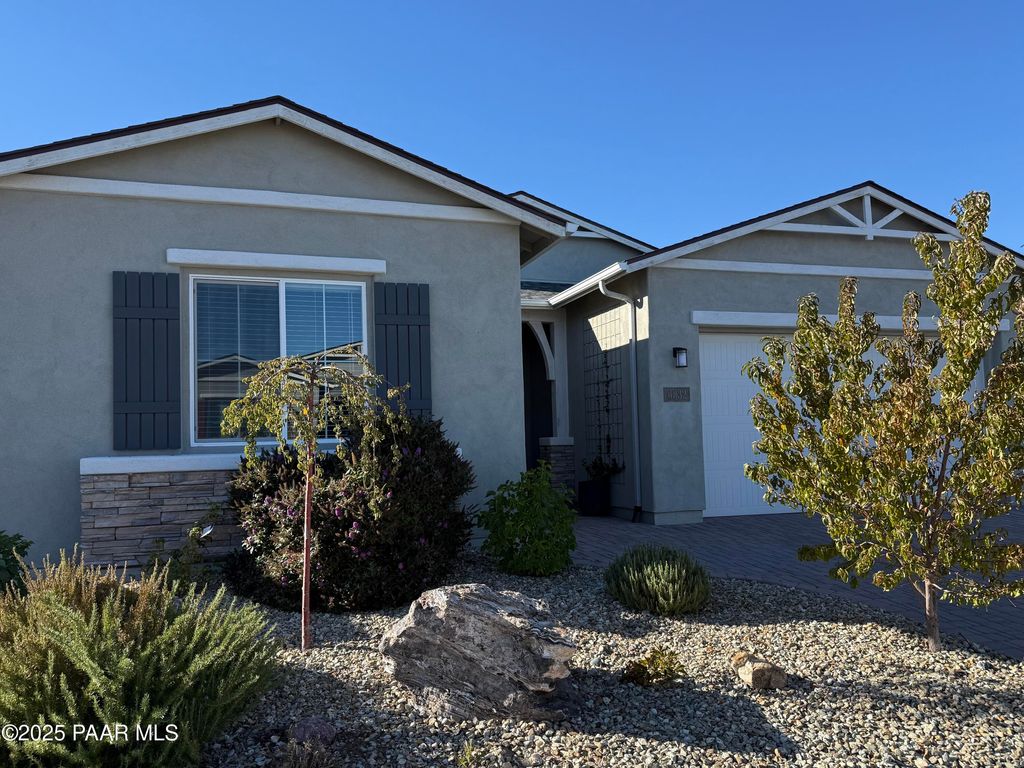 Photo of 6832 Golden Tree Drive, Prescott, AZ 86305 (MLS # 1077263)