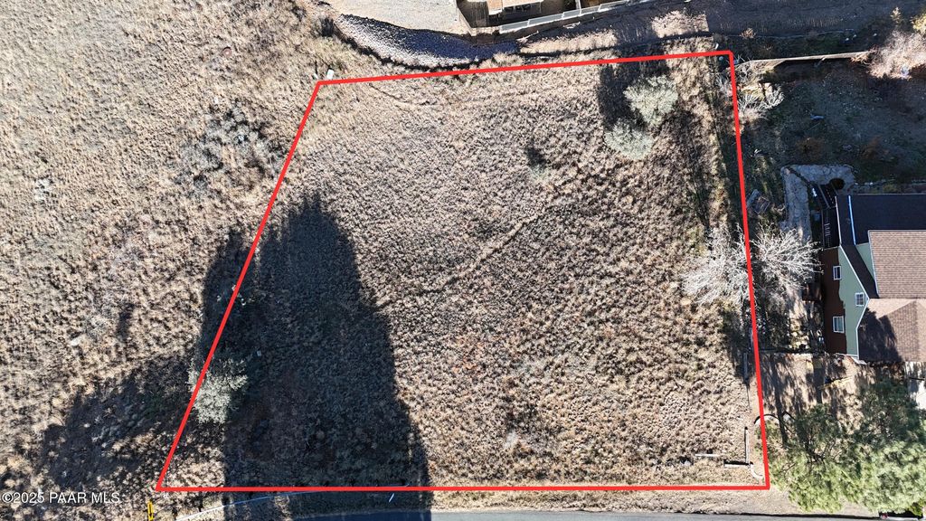 Photo of 8000 E Dust Devil Drive, Prescott Valley, AZ 86314 (MLS # 1078189)