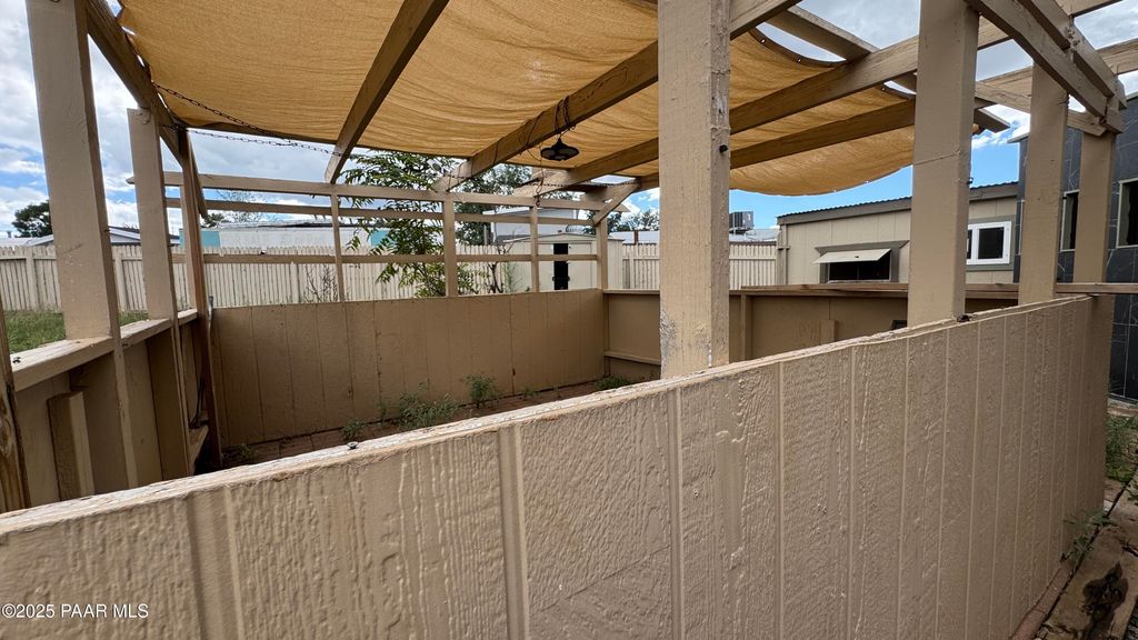 Photo of 6333 E Lord Circle, Prescott Valley, AZ 86314 (MLS # 1078303)