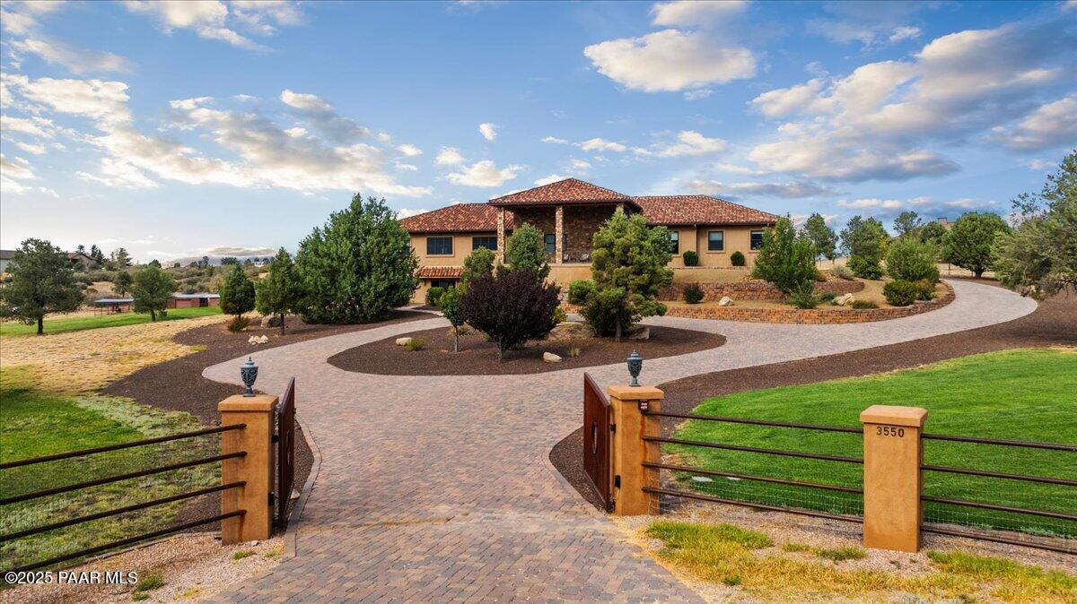 3550 W Chipmunk Road