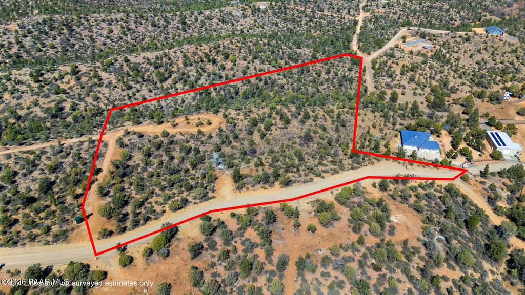 Photo of 0 W Everlark 2a Trail, Prescott, AZ 86305 (MLS # 1080437)