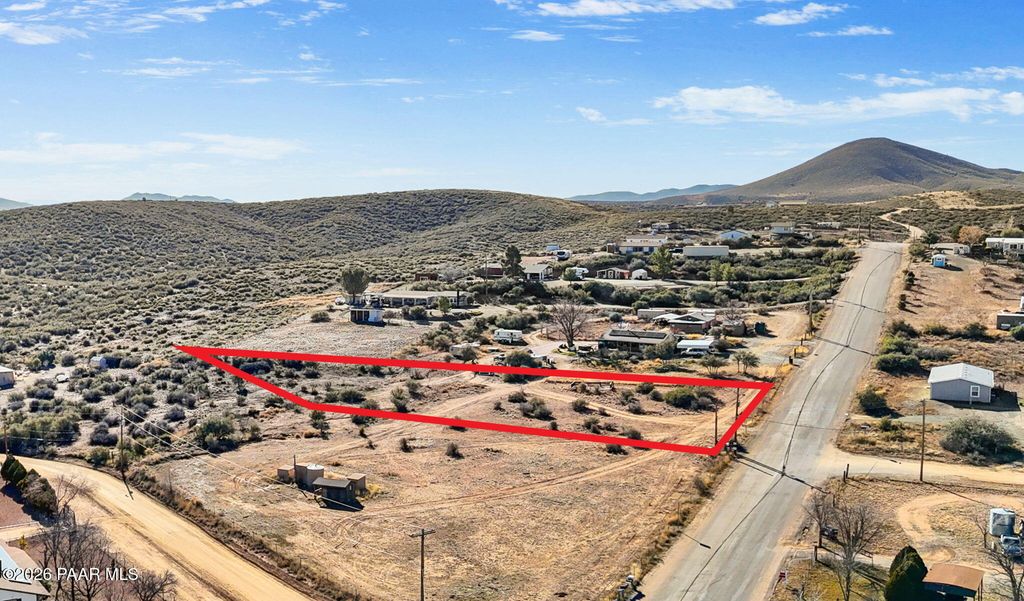 Photo of 655 S Martha Way, Dewey-Humboldt, AZ 86327 (MLS # 1079432)