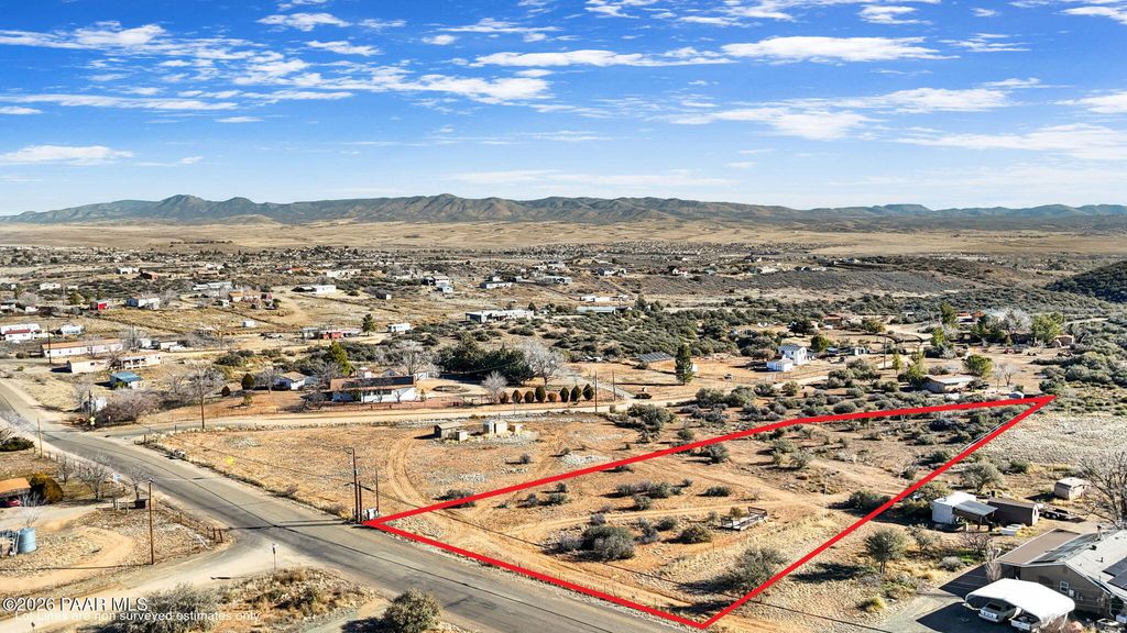 Photo of 655 S Martha Way, Dewey-Humboldt, AZ 86327 (MLS # 1079432)