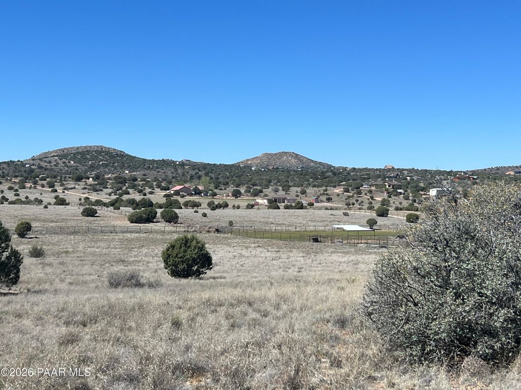 Photo of 000 S Bandit Ridge Road, Prescott, AZ 86305 (MLS # 1080598)