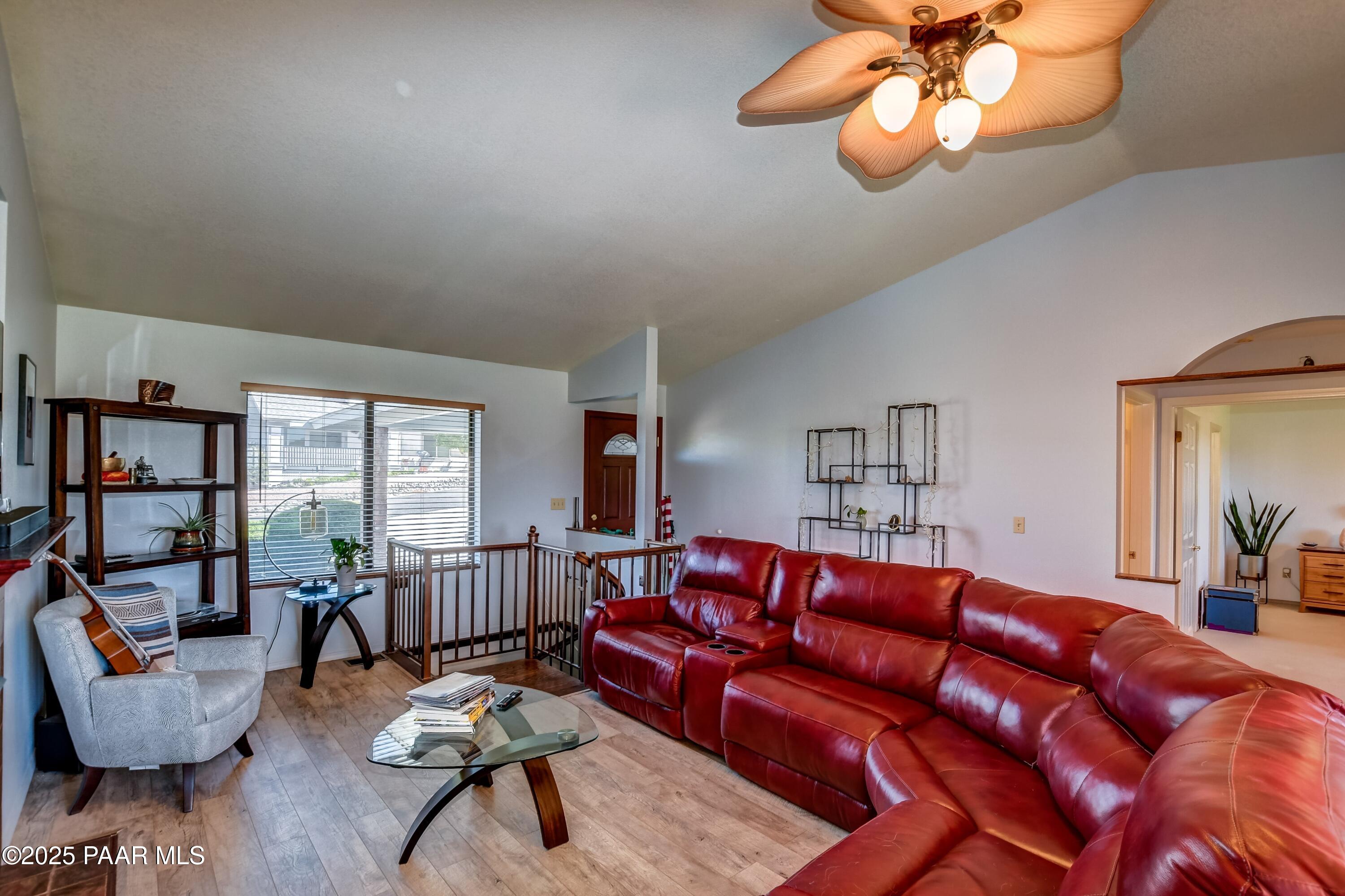 1107 N Buena Vista East