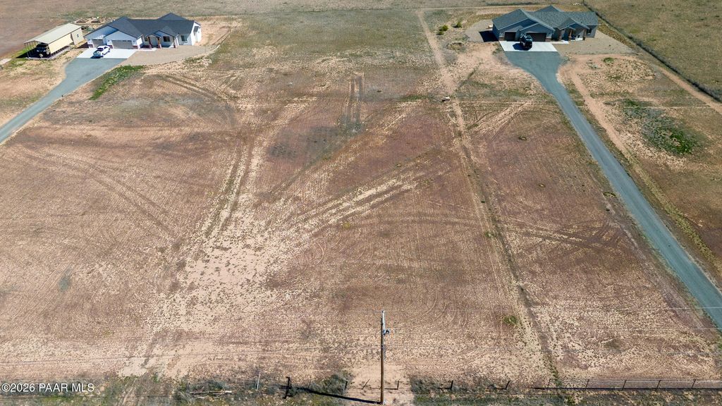 Photo of 20047 Old State Route 89, Paulden, AZ 86323 (MLS # 1080066)