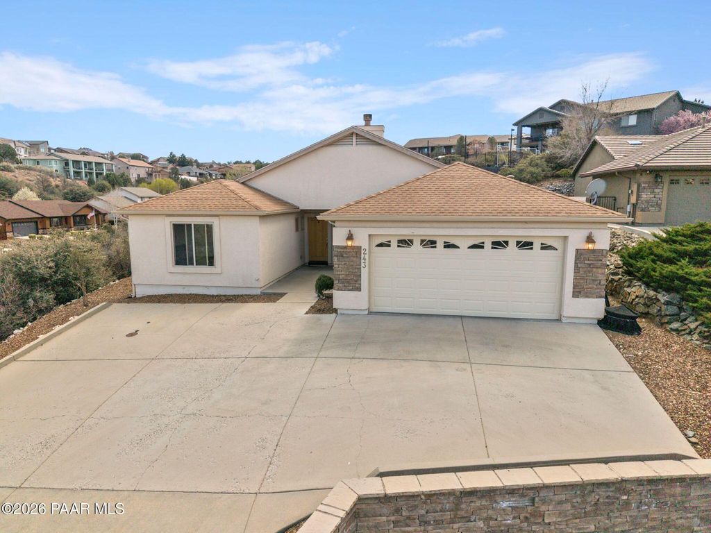 Photo of 243 Lakewood Circle, Prescott, AZ 86301 (MLS # 1080197)