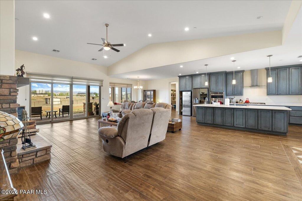 Photo of 10407 N Rod Iron Road, Prescott Valley, AZ 86315 (MLS # 1081404)