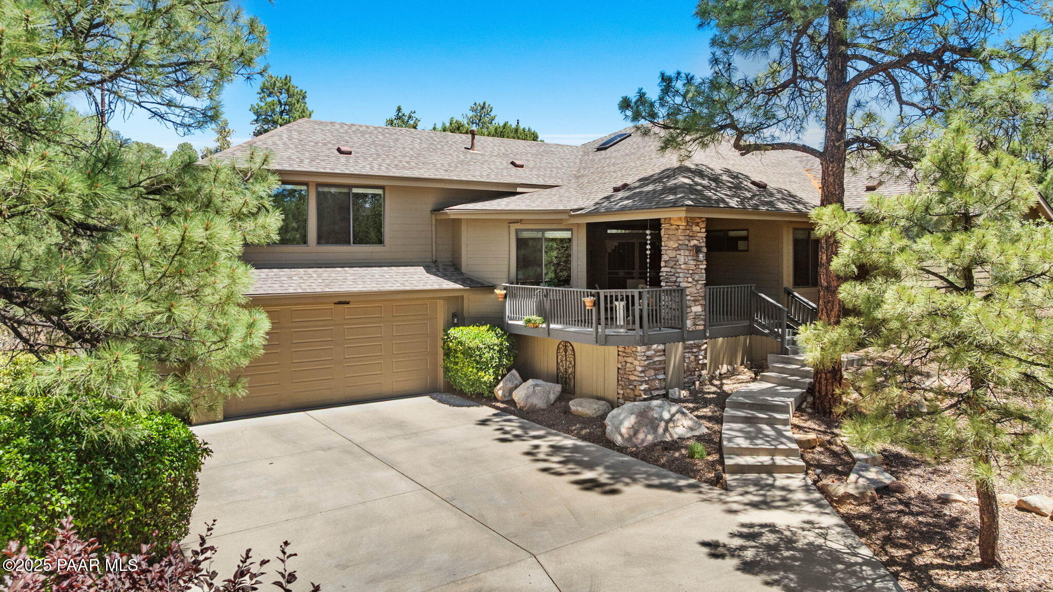 1920 Pine Tree Dr Drive