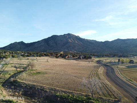Photo of 8935 N Callahan Road, Prescott, AZ 86305 (MLS # 1080368)