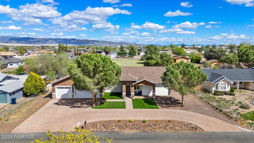 Photo of 3625 N Valley View Drive, Prescott Valley, AZ 86314 (MLS # 1081171)