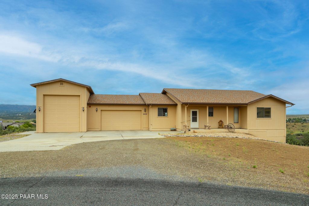 Photo of 14400 Sunhill Trail, Dewey-Humboldt, AZ 86327 (MLS # 1076892)