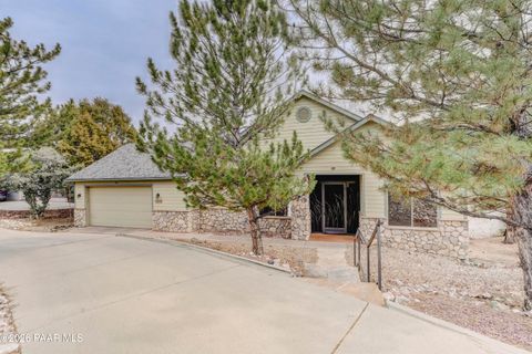 Photo of 911 N Waters Edge Way, Prescott, AZ 86303 (MLS # 1079496)